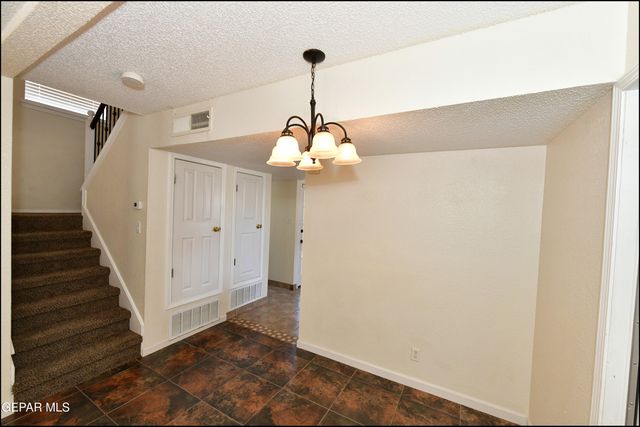 12121 TOWER HILL, El Paso, TX 79936