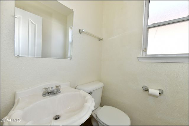 12121 TOWER HILL, El Paso, TX 79936