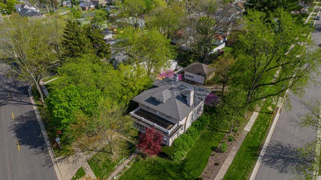 531 E Joliet Street, Crown Point, IN 46307