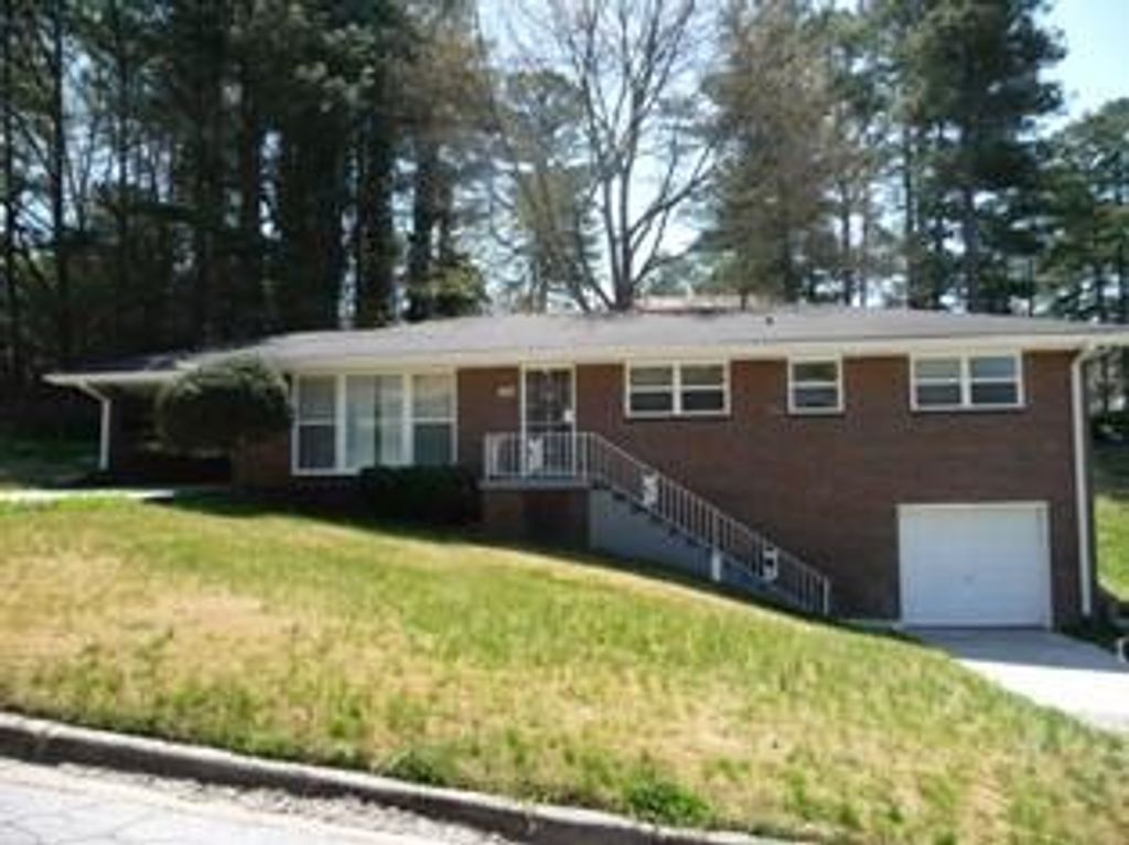 2798 Oldknow Drive NW, Atlanta, GA 30318