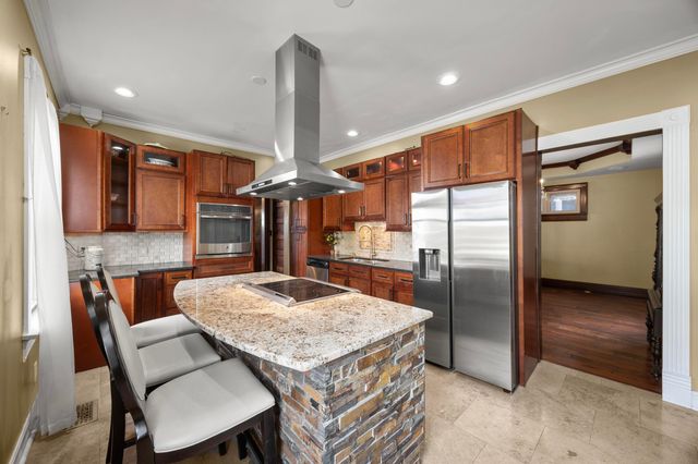 463 Wilson Avenue, Columbus, OH 43205