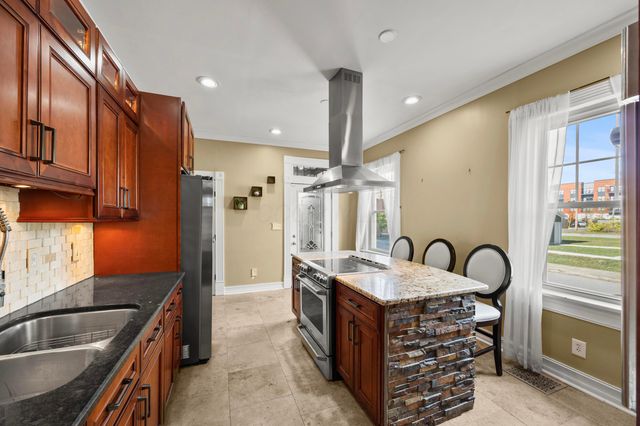 463 Wilson Avenue, Columbus, OH 43205