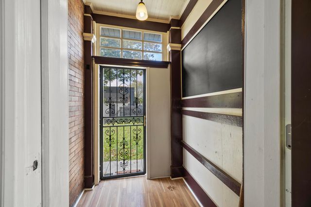 463 Wilson Avenue, Columbus, OH 43205