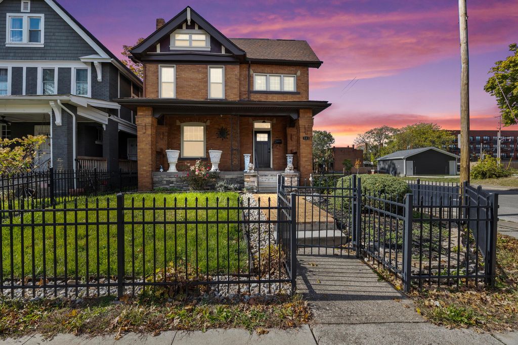 463 Wilson Avenue, Columbus, OH 43205