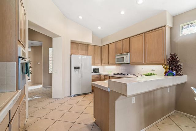 42591 Saladin Drive, Palm Desert, CA 92211