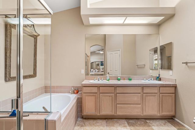 42591 Saladin Drive, Palm Desert, CA 92211