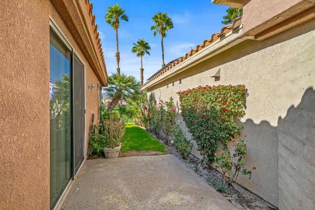 42591 Saladin Drive, Palm Desert, CA 92211
