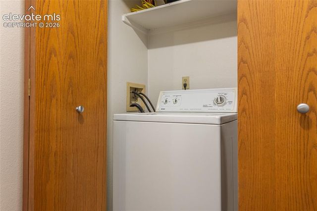 1243 Holland Park Boulevard, Colorado Springs, CO 80907