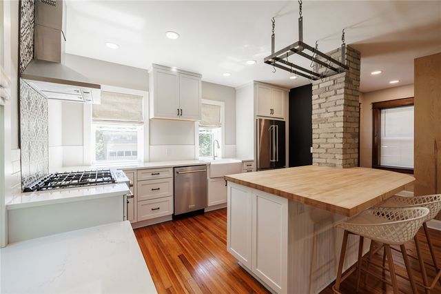2 Nursery Street, Rochester, NY 14610