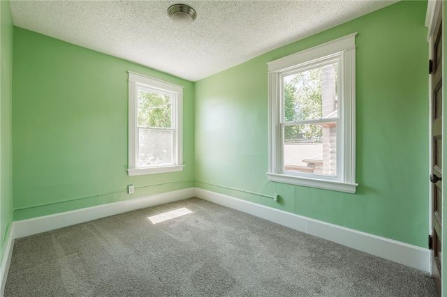 2 Nursery Street, Rochester, NY 14610