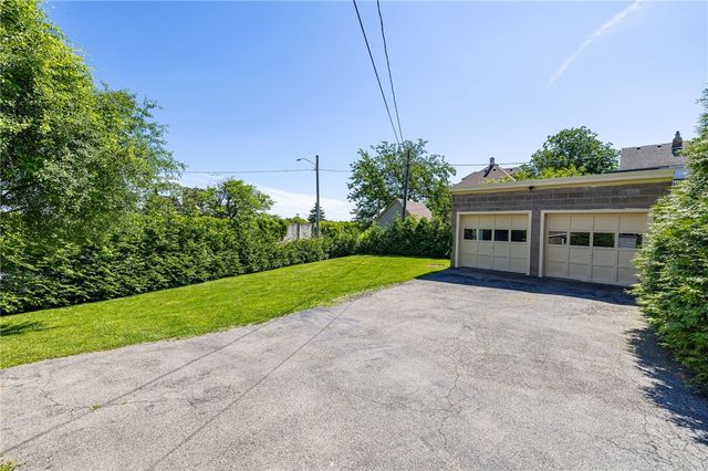2 Nursery Street, Rochester, NY 14610