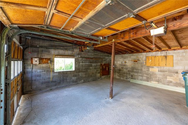 2 Nursery Street, Rochester, NY 14610