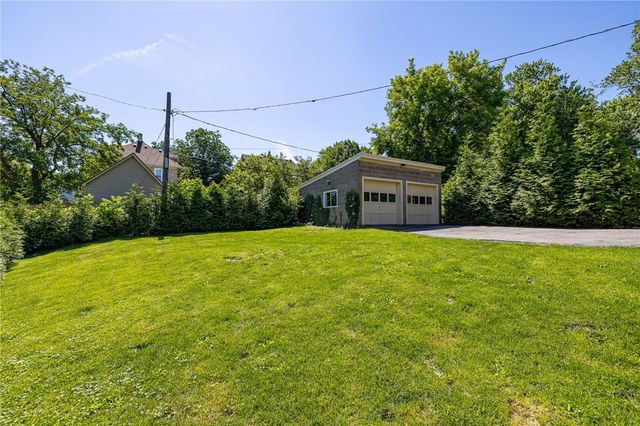 2 Nursery Street, Rochester, NY 14610
