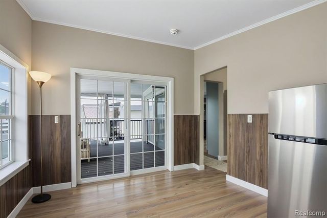 29224 Hidden River, Gibraltar, MI 48173