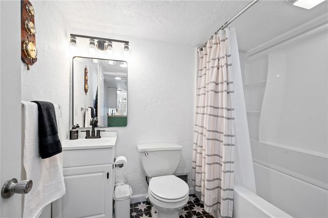 1145 5th St, Oakmont, PA 15139