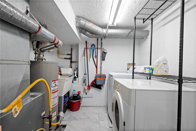 1145 5th St, Oakmont, PA 15139