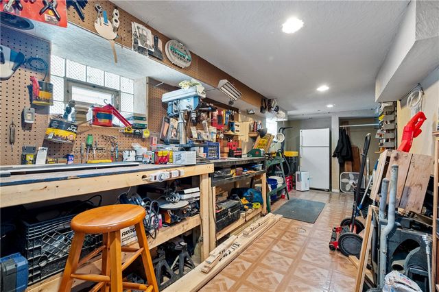 1145 5th St, Oakmont, PA 15139