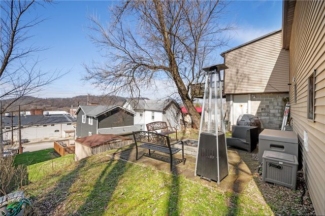 1145 5th St, Oakmont, PA 15139