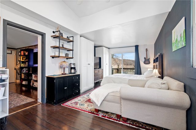 1145 5th St, Oakmont, PA 15139