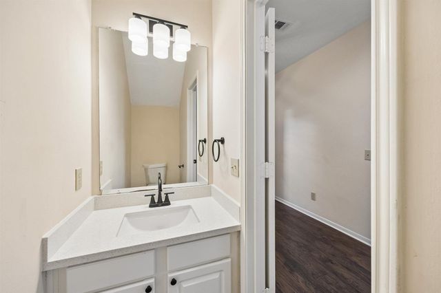 9811 Sandtown Circle, Houston, TX 77064