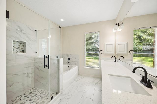 9811 Sandtown Circle, Houston, TX 77064