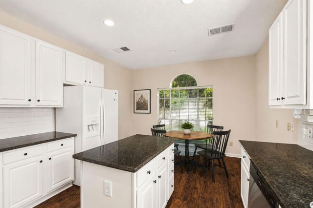 9811 Sandtown Circle, Houston, TX 77064