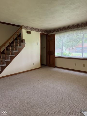 209 S Roby Drive, Anderson, IN 46012