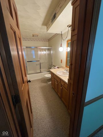 209 S Roby Drive, Anderson, IN 46012