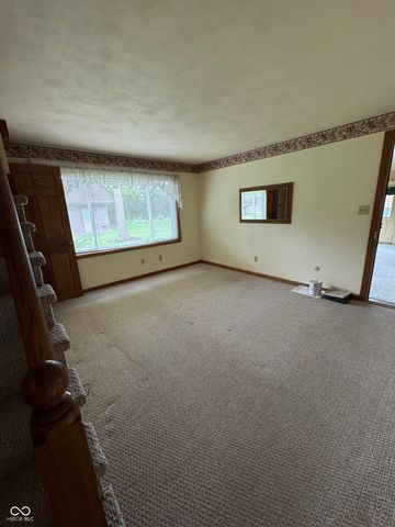 209 S Roby Drive, Anderson, IN 46012