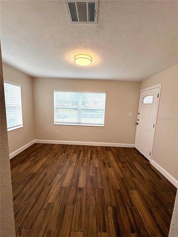 915 W 13TH STREET, Lakeland, FL 33805