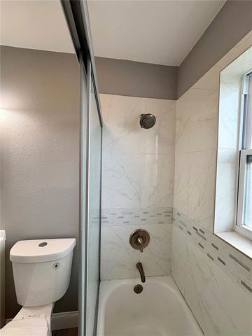 915 W 13TH STREET, Lakeland, FL 33805