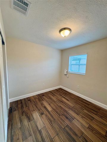 915 W 13TH STREET, Lakeland, FL 33805