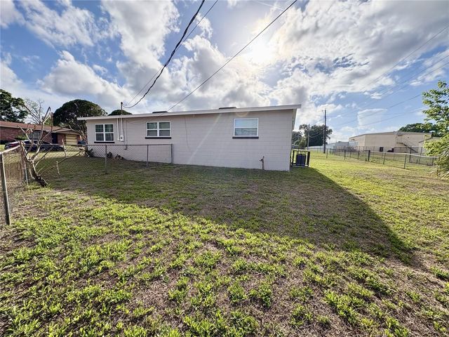 915 W 13TH STREET, Lakeland, FL 33805