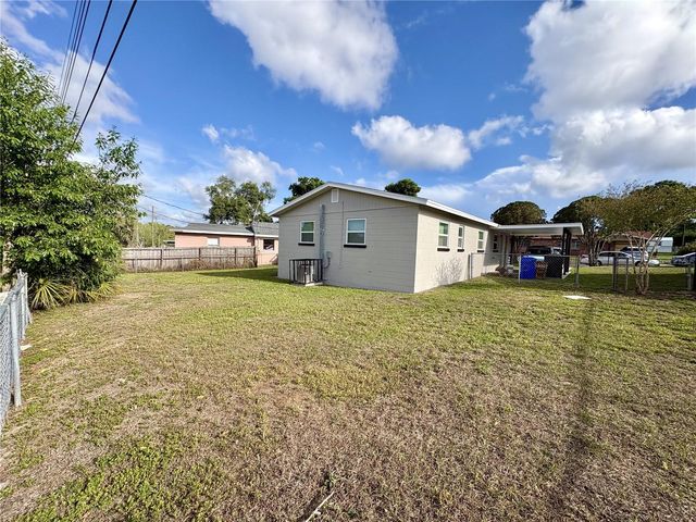 915 W 13TH STREET, Lakeland, FL 33805
