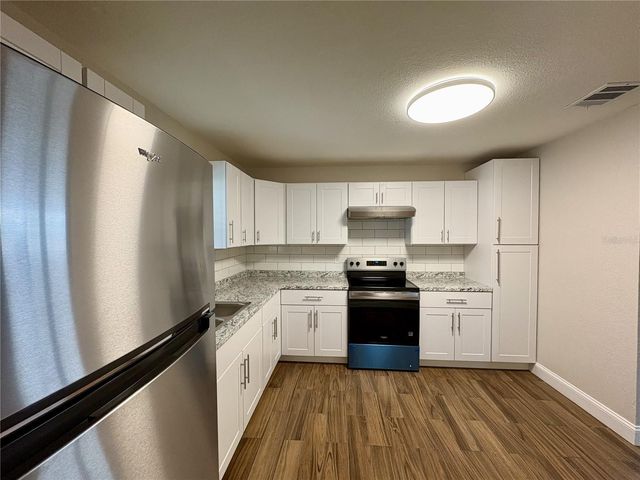 915 W 13TH STREET, Lakeland, FL 33805