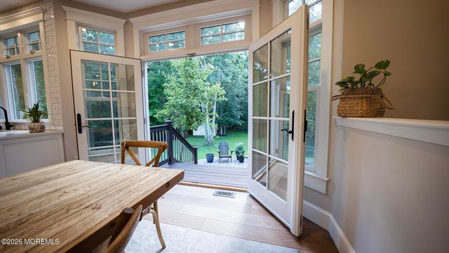 11 Topaz Drive, Jackson, NJ 08527