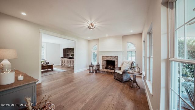11 Topaz Drive, Jackson, NJ 08527