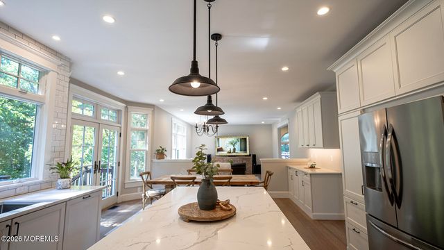 11 Topaz Drive, Jackson, NJ 08527
