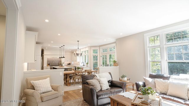 11 Topaz Drive, Jackson, NJ 08527