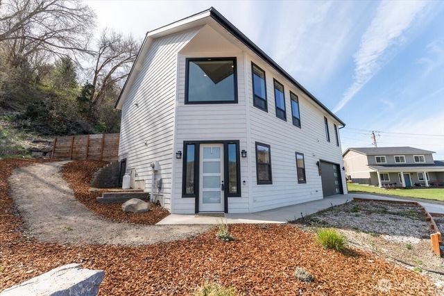 103 Hassan Street, Cashmere, WA 98815