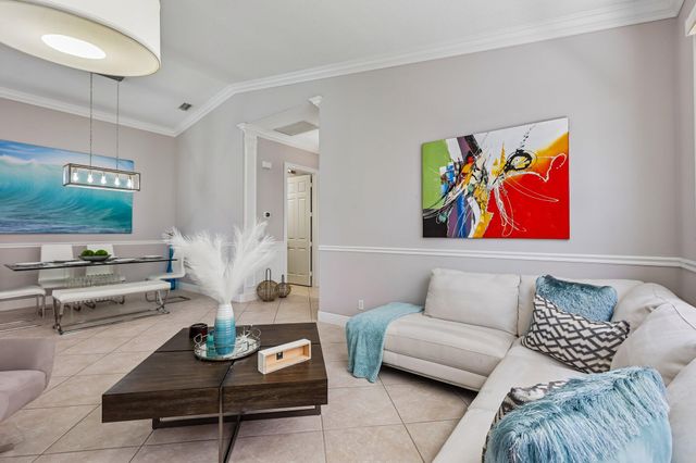 121 Bellezza Terrace, Royal Palm Beach, FL 33411