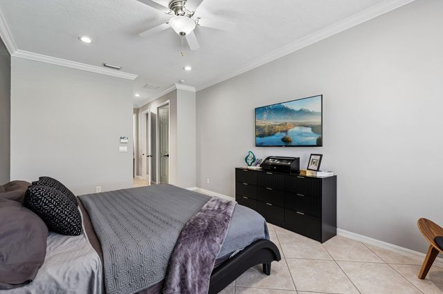 121 Bellezza Terrace, Royal Palm Beach, FL 33411