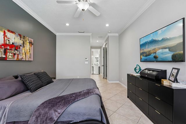 121 Bellezza Terrace, Royal Palm Beach, FL 33411