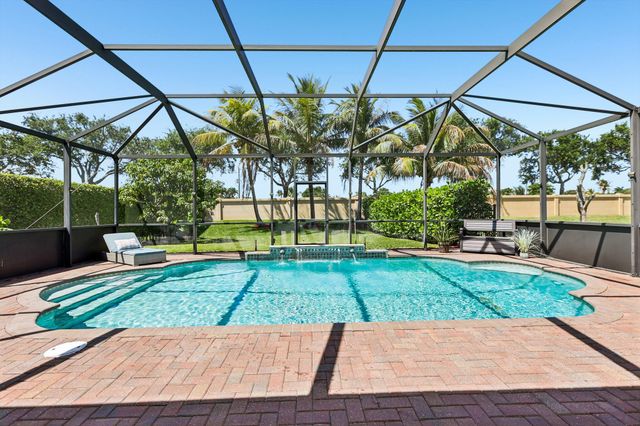 121 Bellezza Terrace, Royal Palm Beach, FL 33411