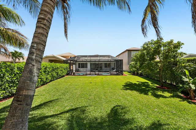 121 Bellezza Terrace, Royal Palm Beach, FL 33411