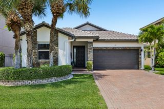 121 Bellezza Terrace, Royal Palm Beach, FL 33411