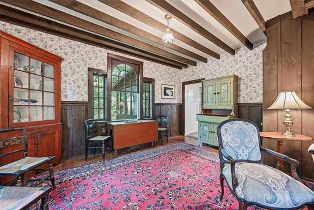 90 Oak Lane, Pocono Twp, PA 18370