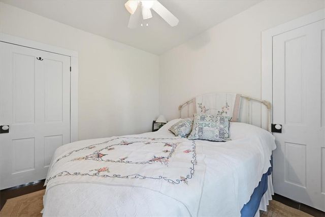 90 Oak Lane, Pocono Twp, PA 18370