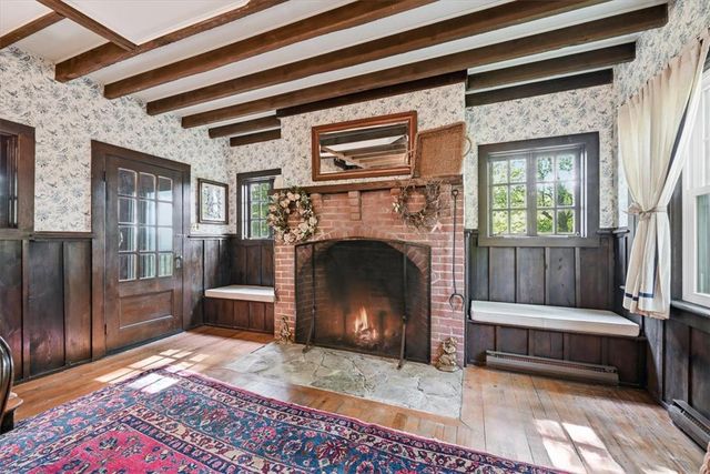 90 Oak Lane, Pocono Twp, PA 18370