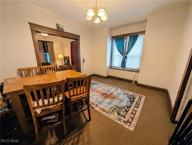 319 Crestmont Avenue NE, Canton, OH 44704